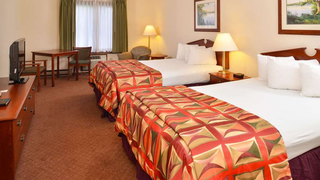 Magnuson Hotel Country Inn Ishpeming Room photo